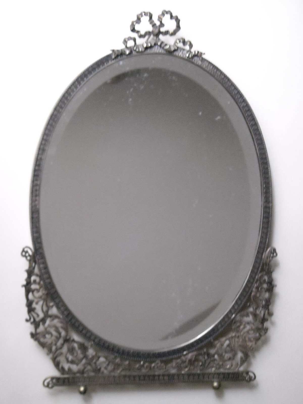 Cornice d'Epoca In Argento 800 Con Motivi Neoclassici