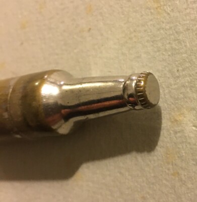 Accendino Da Collezione A Forma Di Mini Bottiglia   Kem, Detroit