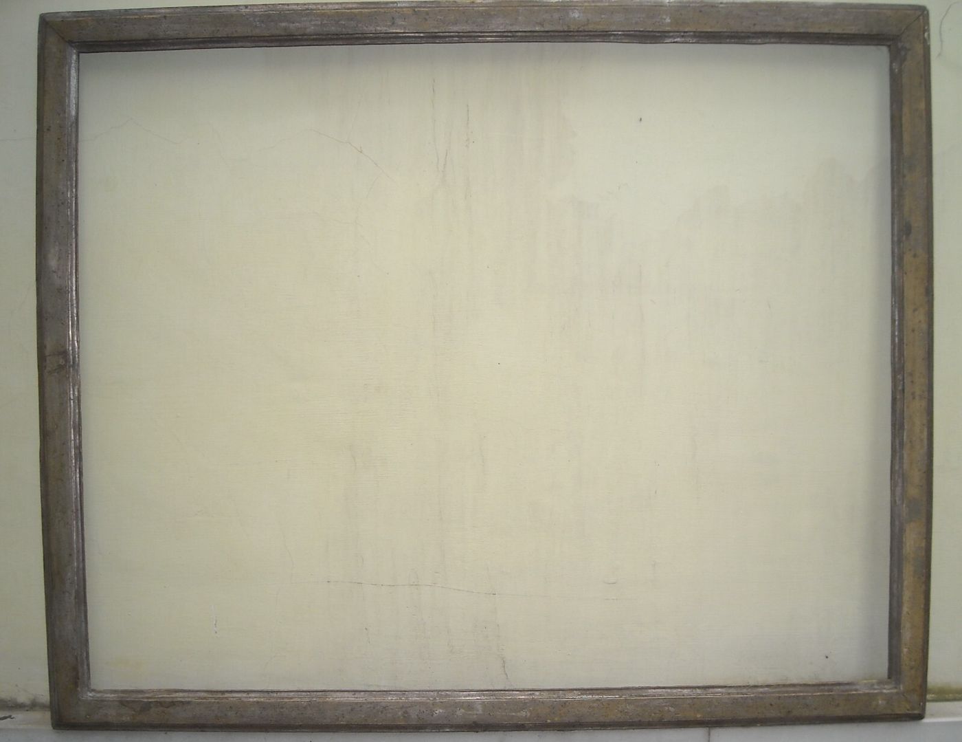 Antica Cornice In Legno Argentato Di Grandi Dimensioni
