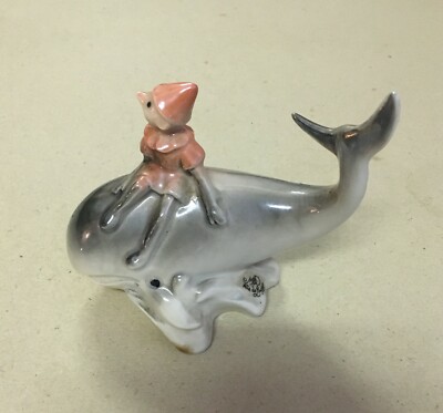 Pinocchio E La Balena, Scultura In Ceramica Di Limoges