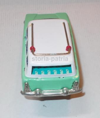 Giocattolo Da Collezione: Automobilina Station Wagon In Latta