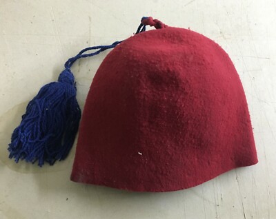 Militaria: Uniformi Del Regime, Cappello Fez Da Collezione