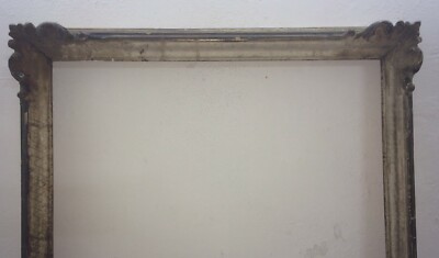 Cornice d'Epoca Laccata Con Margini Sagomati E Intagliati