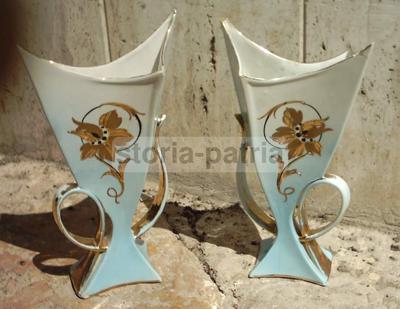 Modernariato, Coppia Di Vasi In Ceramica Artistica Dall'Inusuale Modellato, Marcati Stab