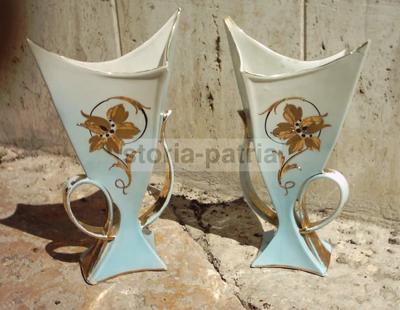 Modernariato, Coppia Di Vasi In Ceramica Artistica Dall'Inusuale Modellato, Marcati Stab