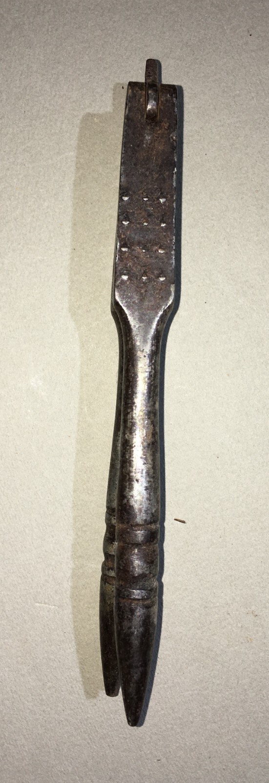 Antico Schiaccianoci In Ferro Battuto Della Seconda Metà Dell'800