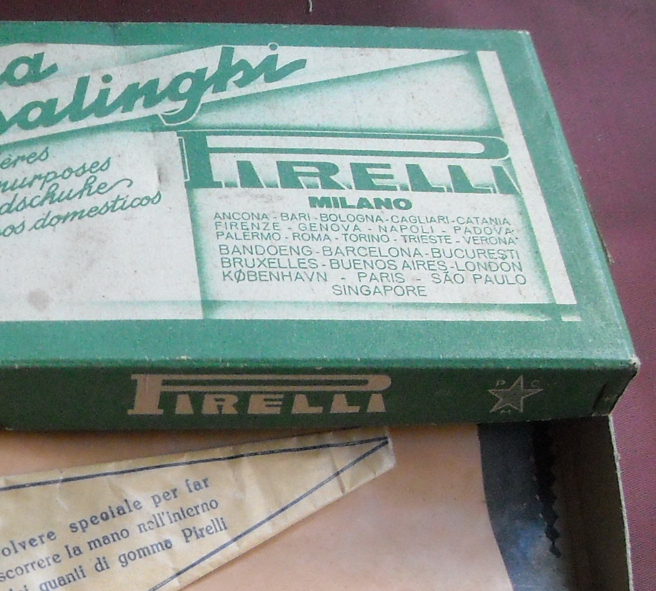 Gomma Pirelli, Confezione d'Epoca Per Guanti Casalinghi, Grafica Futurista