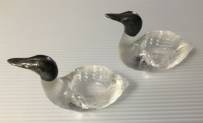 Coppia Di Piccole Saliere In Vetro A Forma Di Anatra