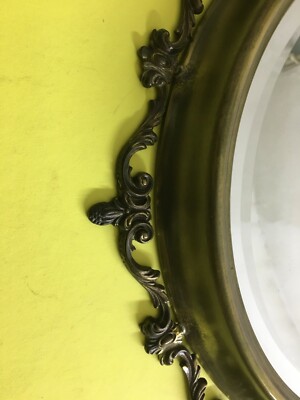 Specchiera Decorativa Con Cornice Metallica, Specchio Molato E Fregi Artistici