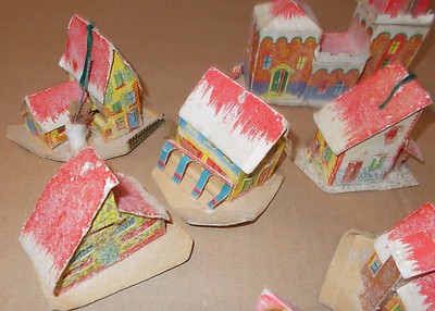 Presepe E Natale: Insieme Di 10 Casette In Carta E Cartoncino