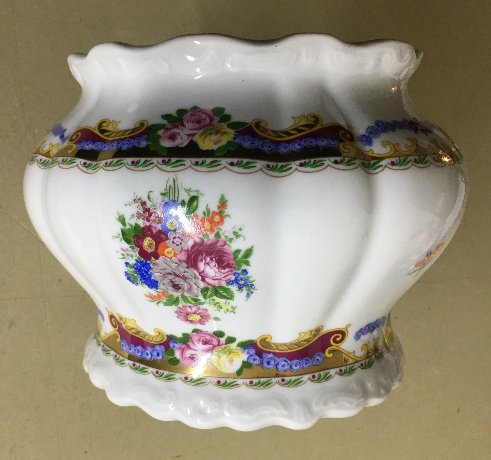 Vaso In Porcellana Limoges Con Decori Floreali