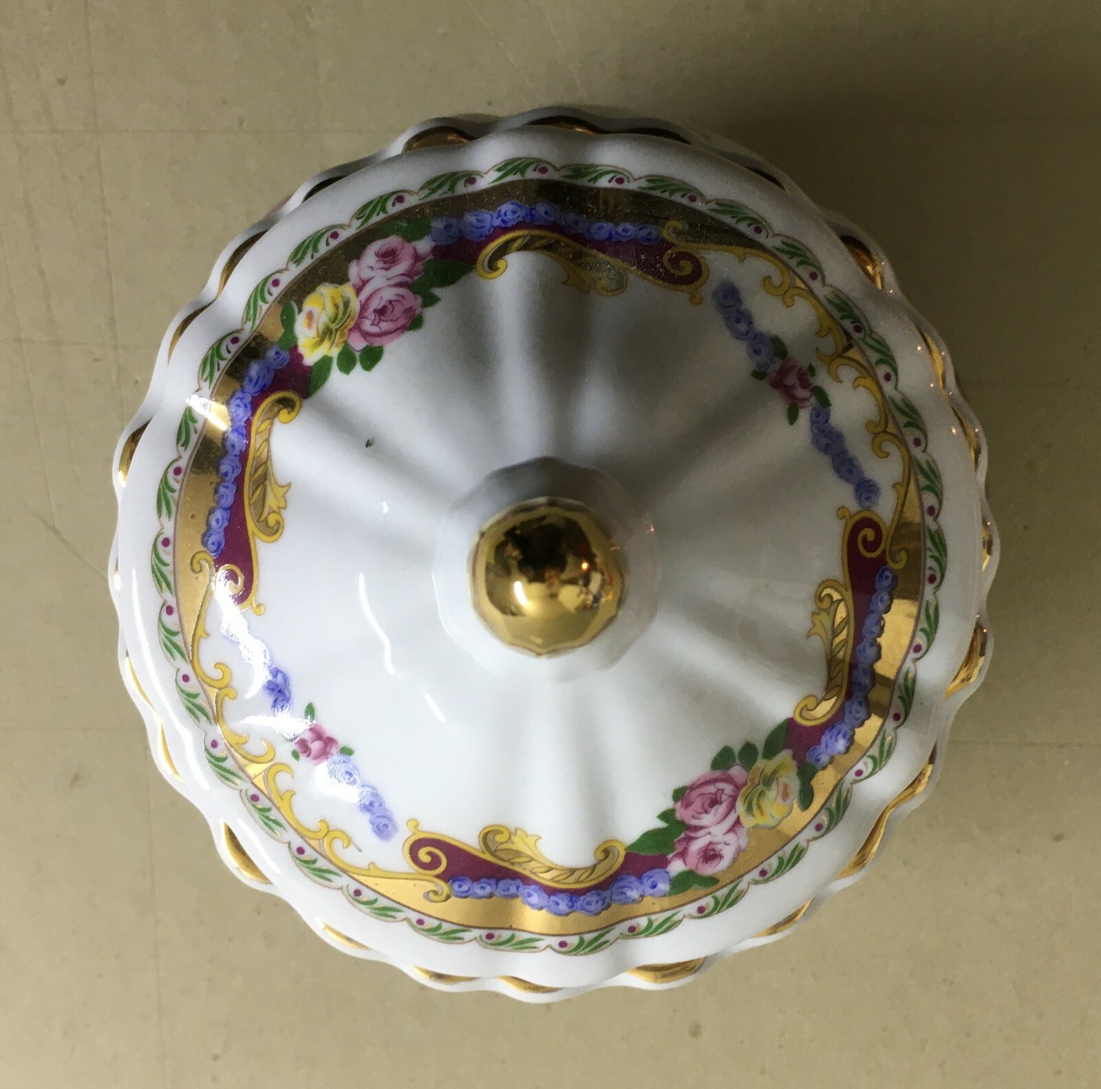 Vaso In Porcellana Limoges Con Decori Floreali