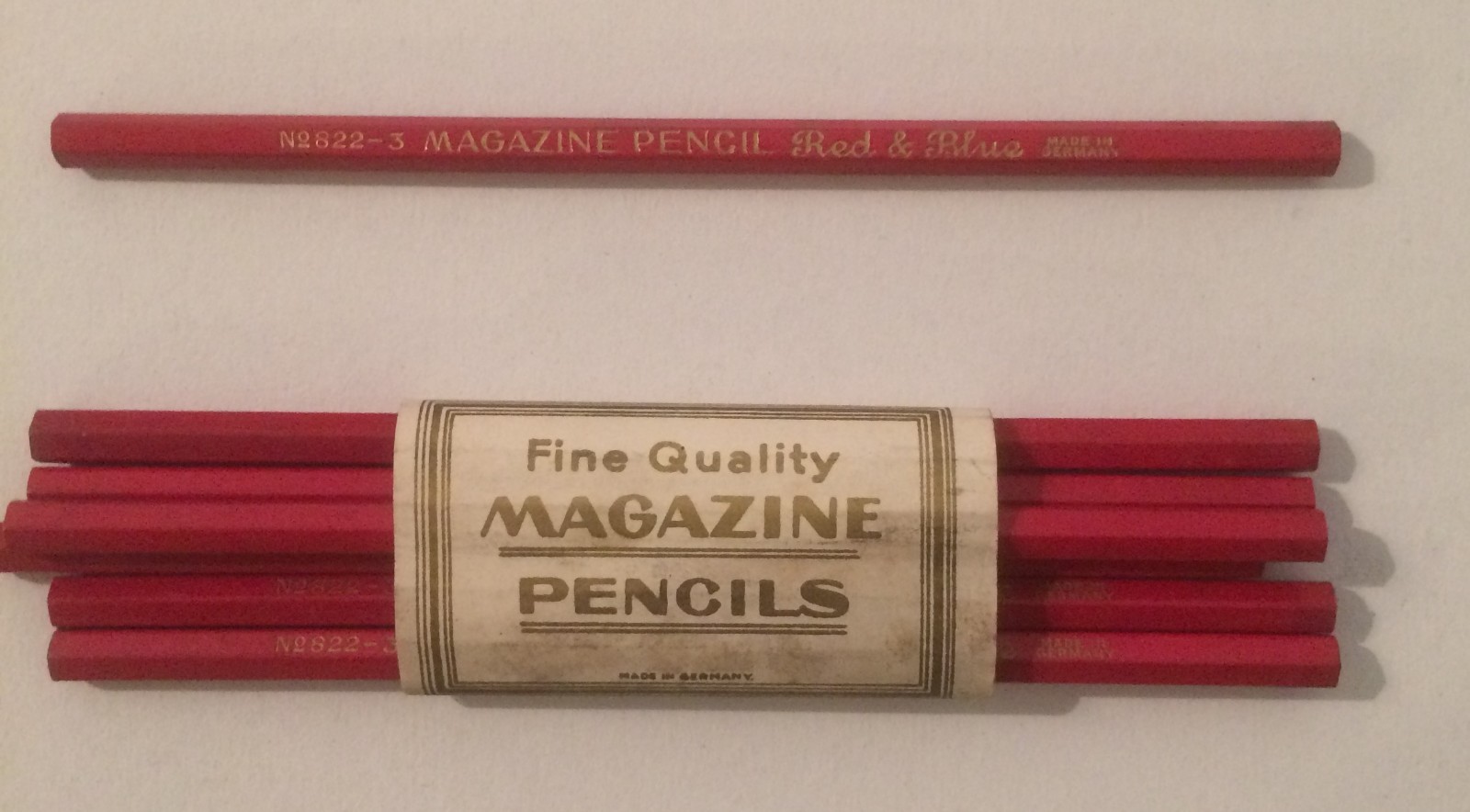 Scrittura: Matite Bicolore Da Collezione "Magazine Pencils", Made In Germany