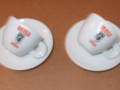 Coppia Di Tazzine Pubblicitarie Caffè Leon In Porcellana