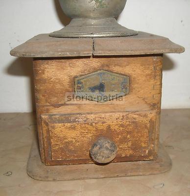 Tecnica, Artigianato, Cucina: Antico Macinacaffè P.B. Macina Acciaio