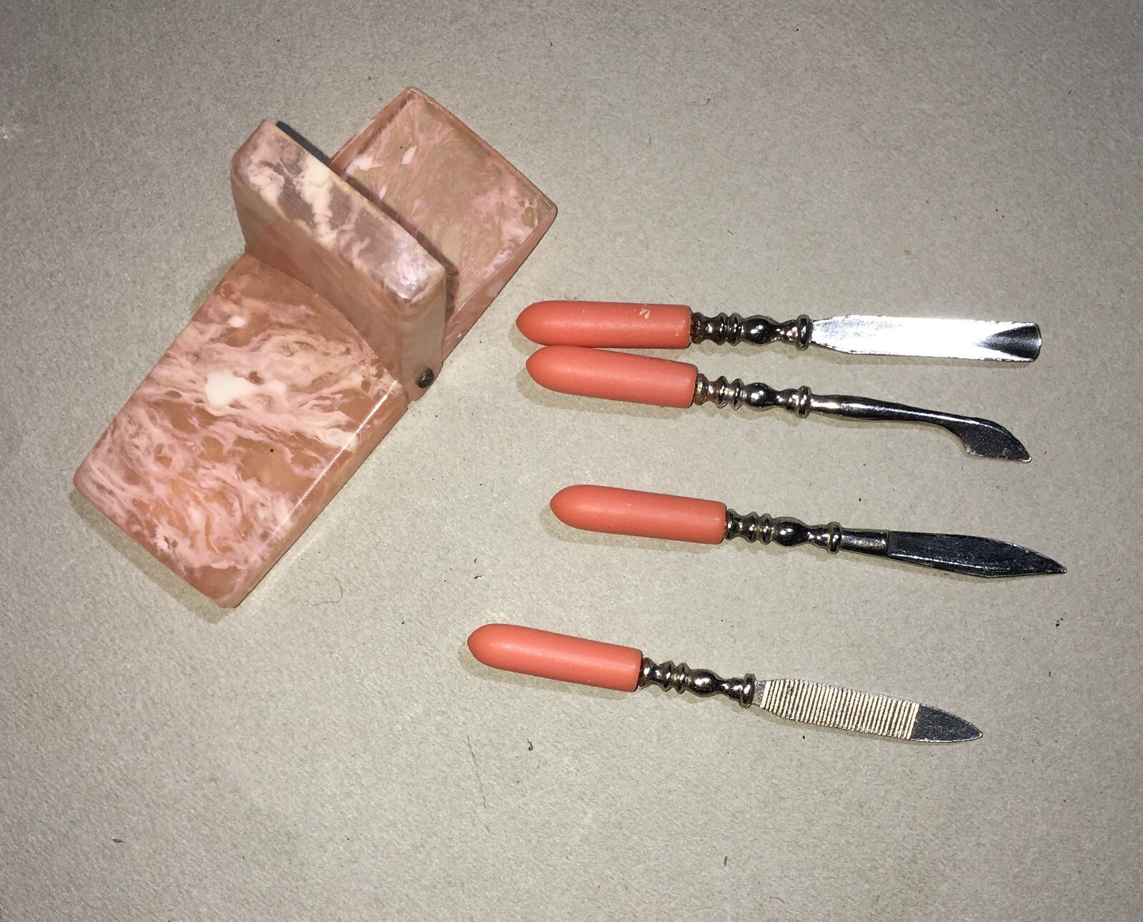 Igiene Mani, Unghie, Manicure, Vecchia Trousse, Modernariato Da Collezione d'Epoca