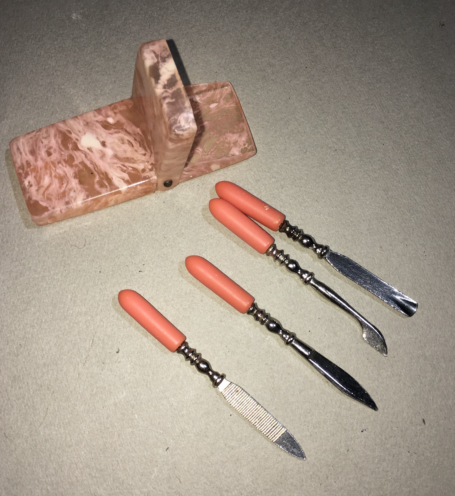 Igiene Mani, Unghie, Manicure, Vecchia Trousse, Modernariato Da Collezione d'Epoca