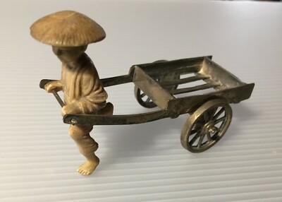 Soprammobile Decorativo: Cinese Con Carretto In Argento E Osso