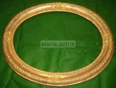 Cornice Ovale Antica Con Decorazioni In Pastiglia Dorata, XIX Secolo
