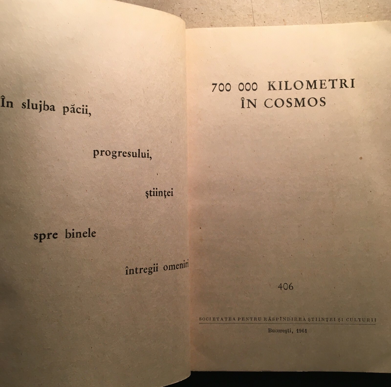 700.000 Kilometri In Cosmos. Edizione Rumena Illustrata Sul Volo Di Titov, 1961