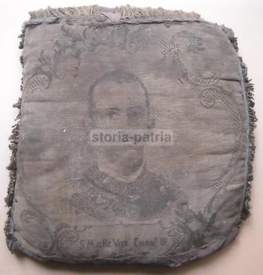Tessuti d'Epoca: Antico Cuscino Militaria Savoia Con Ritratto Di Vittorio Emanuele III