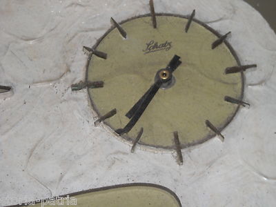 Orologio Da Parete Schatz, Design Metà '900 Con Figura Di Stambecco