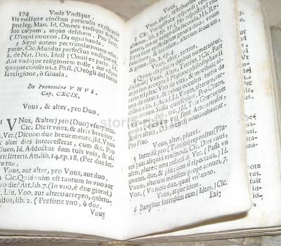 Linguistica, Grammatica E Particelle Latine: De Particulis Latinae Orationis Libellus Di Orazio Torsellino, Milano, Marelli, 1689