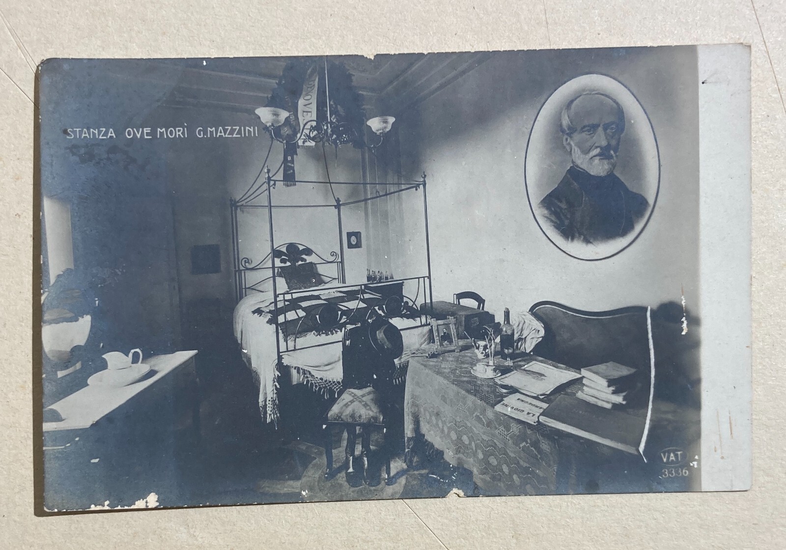 Risorgimento, Massoneria, Mazzini: Fotocartolina Del Ritratto E Della Stanza Del Decesso
