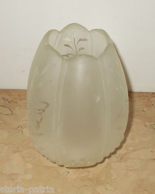 Coppa Per Lampada Con Decoro Floreale In Vetro d'Epoca. Design Modernariato.