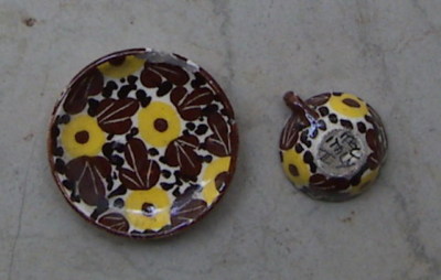 Tazza Antica Con Piattino, Ceramica Miniatura Per Casa Di Bambola