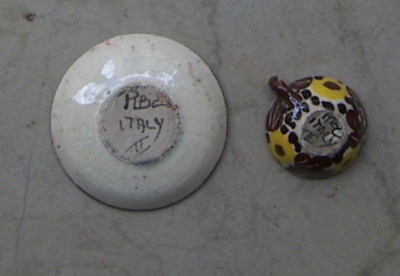 Tazza Antica Con Piattino, Ceramica Miniatura Per Casa Di Bambola