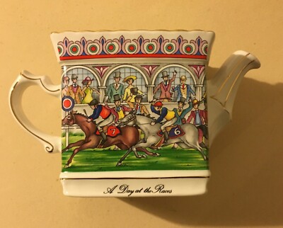 Ippica Ed Equitazione: Teiera Decorativa Sadler "Championships"