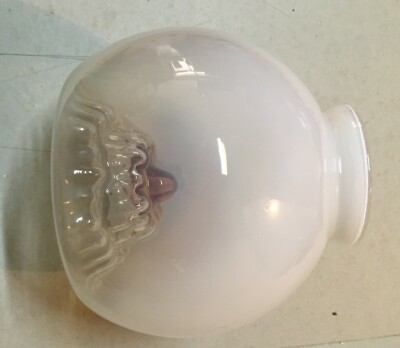 Coppa Per Lampada Decorativa In Vetro Con Introflessioni