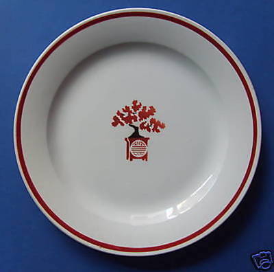 Ceramica Decorativa. Piatto d'Epoca Laveno Con Inusuale Decoro Artistico