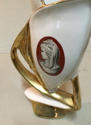 Vaso Portafiori In Ceramica Con Decoro Tipo Cammeo Napoletano, Metà Novecento