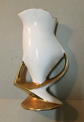 Vaso Portafiori In Ceramica Con Decoro Tipo Cammeo Napoletano, Metà Novecento