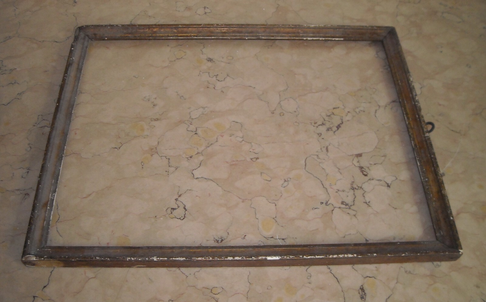 Antica Cornice Meccata Da Restaurare