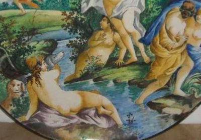 Arte E Mitologia: Piatto In Ceramica Con Scena Mitologica E Nudi Femminili