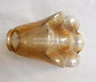 Collectible Glass: Glass Lamp Globe with Shaded Floral Decoration