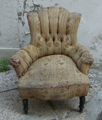 Poltrona d'Epoca In Legno Tornito Ed Ebanizzato