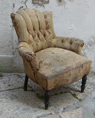 Poltrona d'Epoca In Legno Tornito Ed Ebanizzato