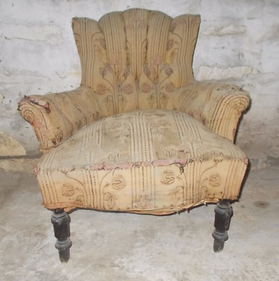 Poltrona d'Epoca In Legno Tornito Ed Ebanizzato