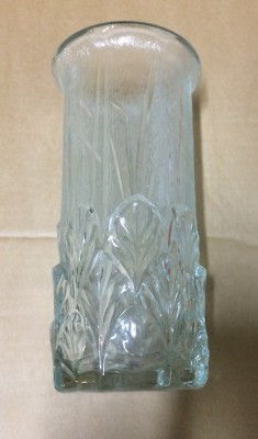 Vaso Decorativo In Vetro Con Motivi Vegetali A Rilievo