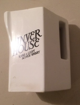 Inver House: Brocca Pubblicitaria In Ceramica Per Scotch Whisky