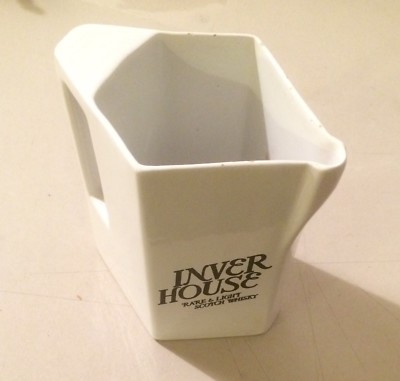 Inver House: Brocca Pubblicitaria In Ceramica Per Scotch Whisky