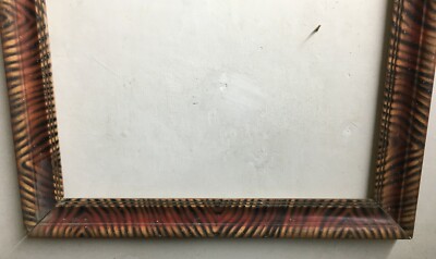 Cornice Antica Con Decoro Ad Aerografo Marmorizzato