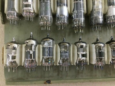 Elettrotecnica, Elettronica, Radiofonia: 53 Valvole Da Collezione Per Restauratori