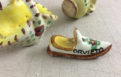 Miniature Da Collezione, Presepio, Ceramica Floreale Di Orvieto, 7 Piccoli Oggetti