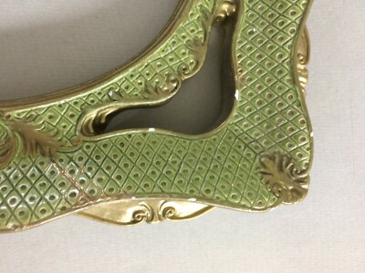 Antica Cornice Con Decoro Artistico Laccata Verde Con Dorature In Gesso