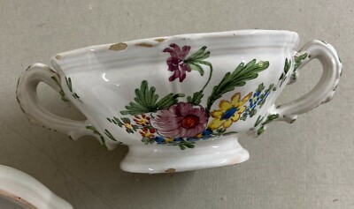 Decorativo Soprammobile: Piccola Zuppiera Con Coperchio E Decoro Floreale